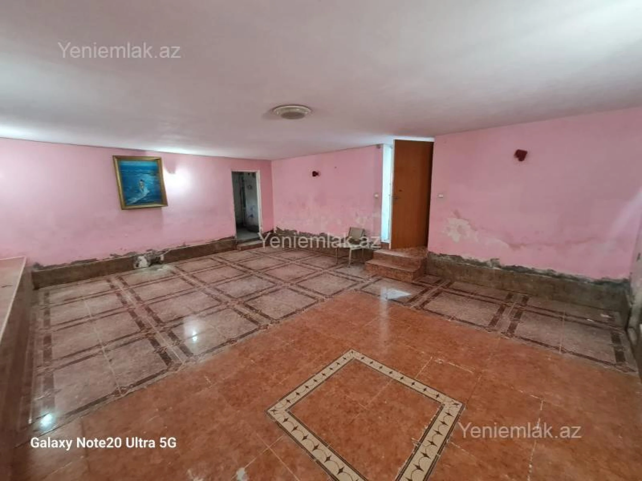 Satılır 7 otaqlı həyət evi 500 m²