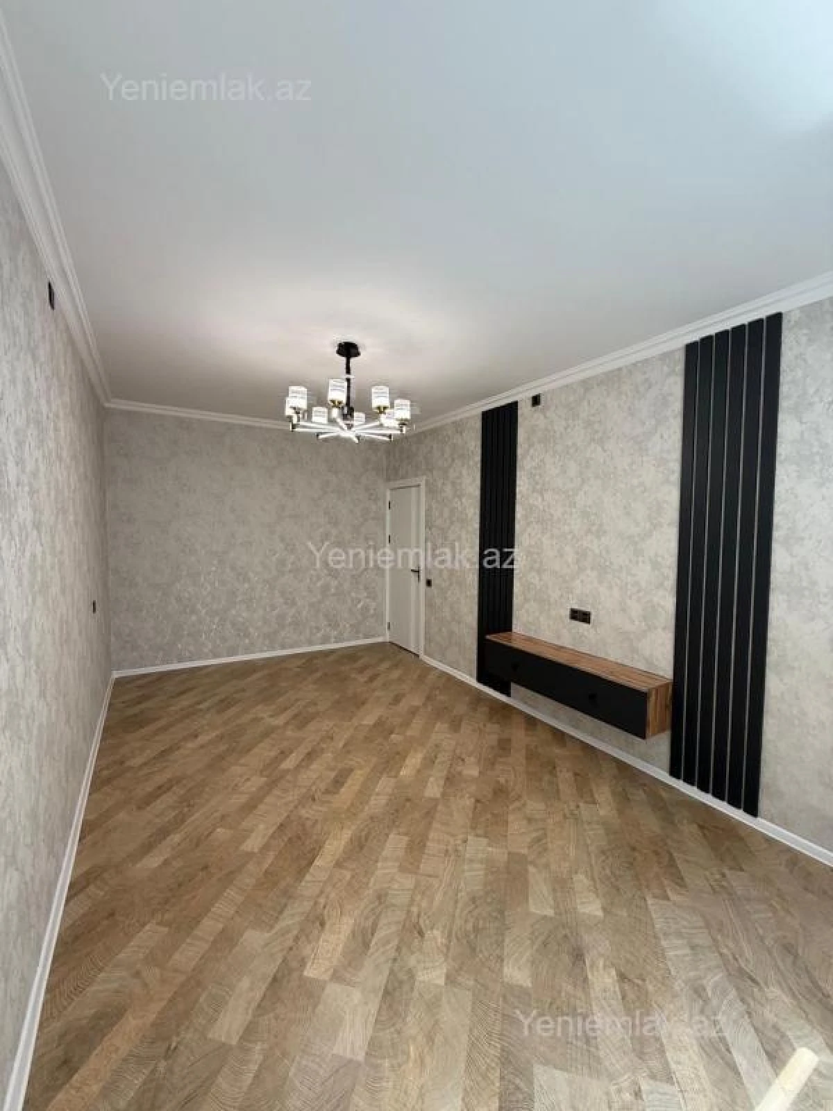 Satılır 2 otaqlı köhnə tikili 65 m²