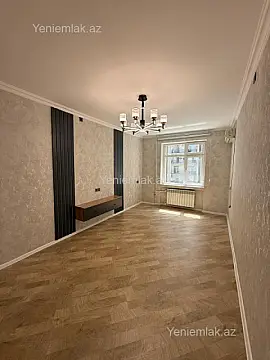 Satılır 2 otaqlı köhnə tikili 65 m²