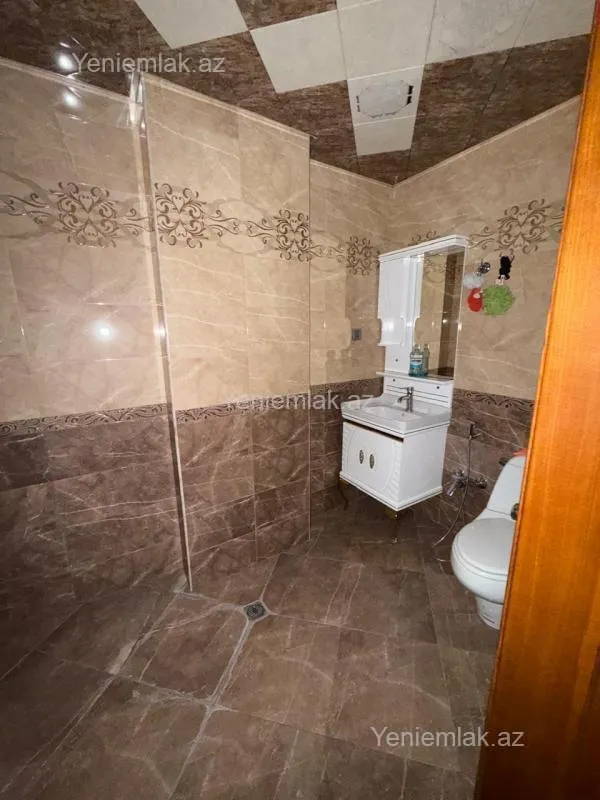 Satılır 3 otaqlı yeni tikili 110 m²