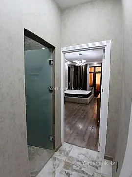 Satılır 4 otaqlı yeni tikili 240 m²