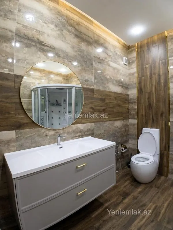 Satılır 4 otaqlı yeni tikili 240 m²