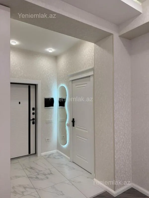 Satılır 2 otaqlı yeni tikili 70 m²