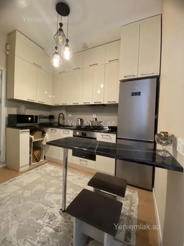 Satılır 2 otaqlı yeni tikili 58 m²
