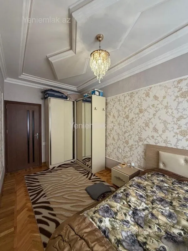 Satılır 2 otaqlı köhnə tikili 58 m²