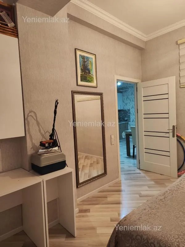 Satılır 3 otaqlı yeni tikili 74 m²