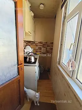 Satılır 2 otaqlı köhnə tikili 40 m²