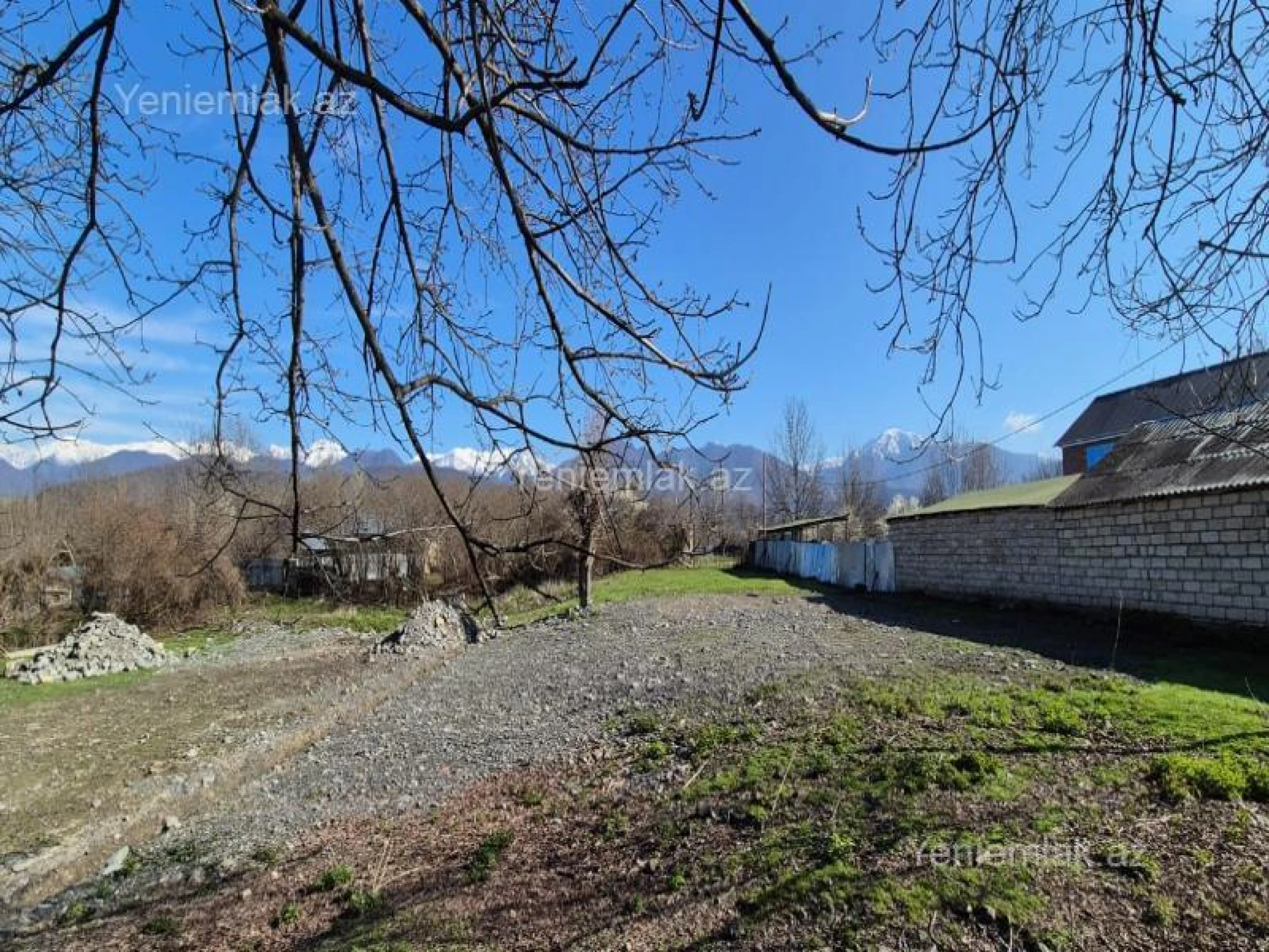 Satılır torpaq sahəsi