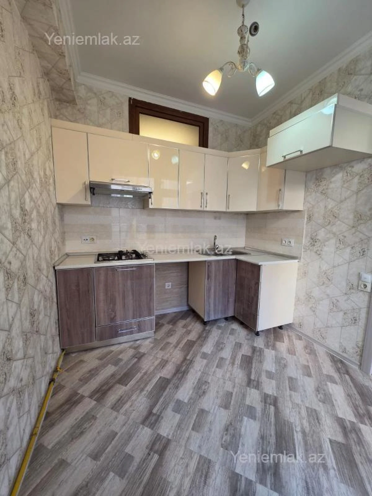 Satılır 2 otaqlı yeni tikili 56 m²