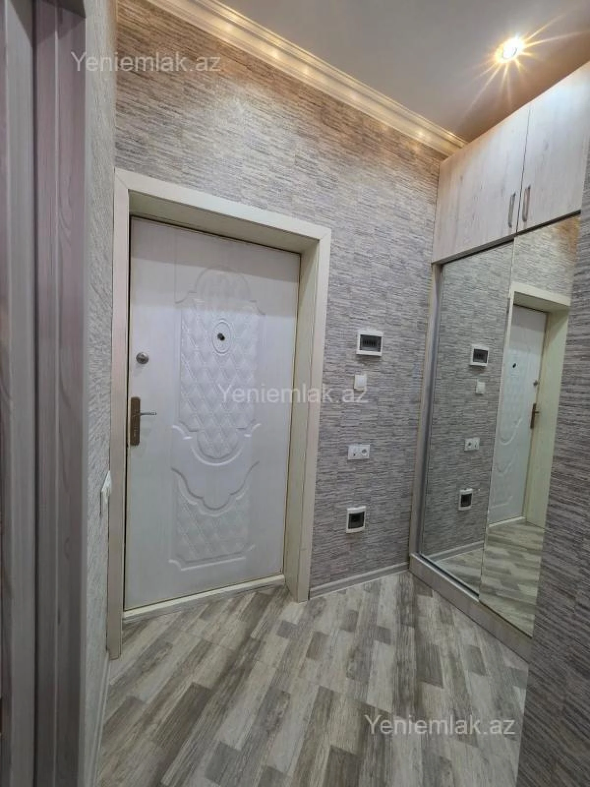 Satılır 2 otaqlı yeni tikili 56 m²
