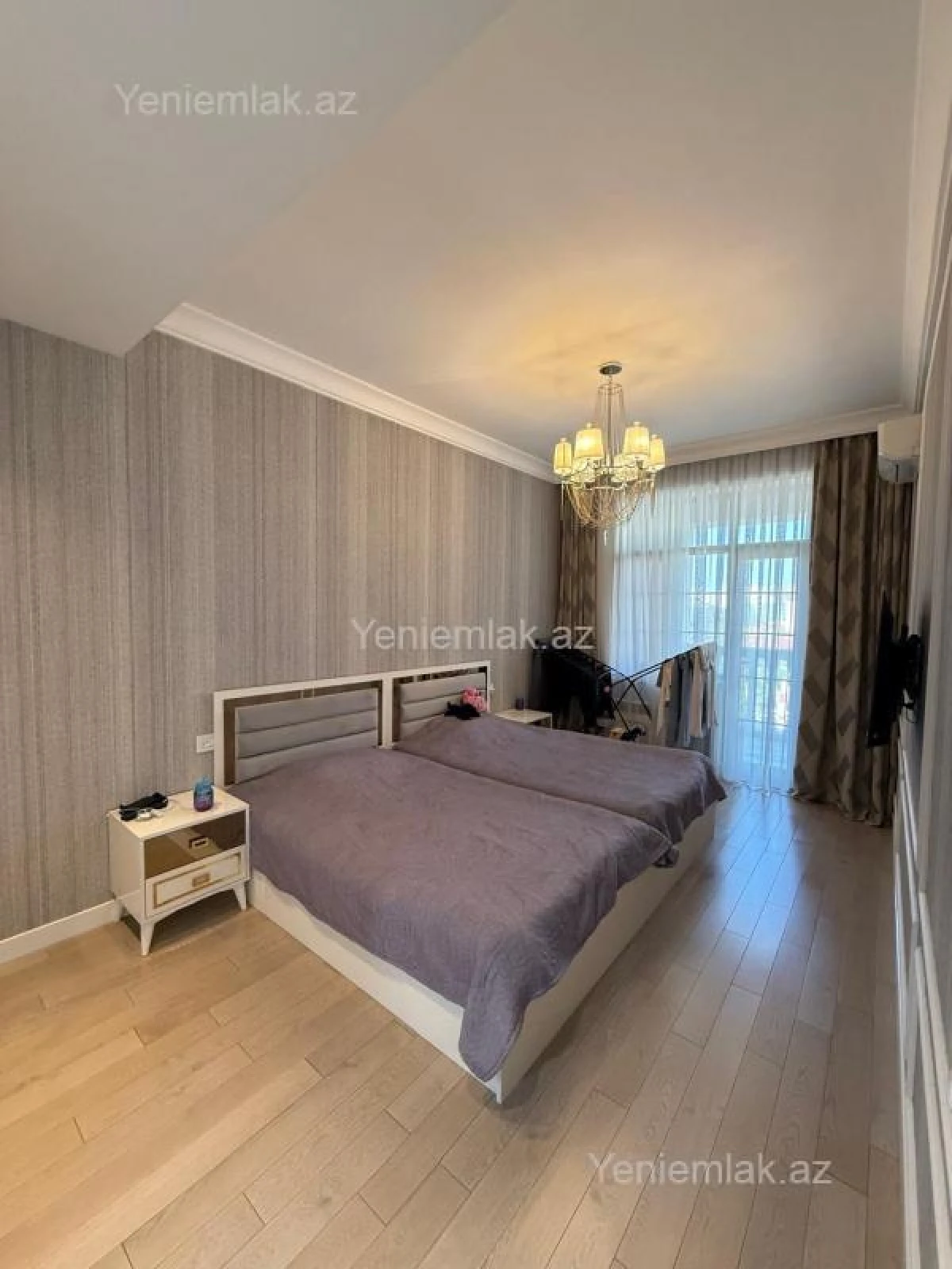 Satılır 3 otaqlı yeni tikili 141 m²