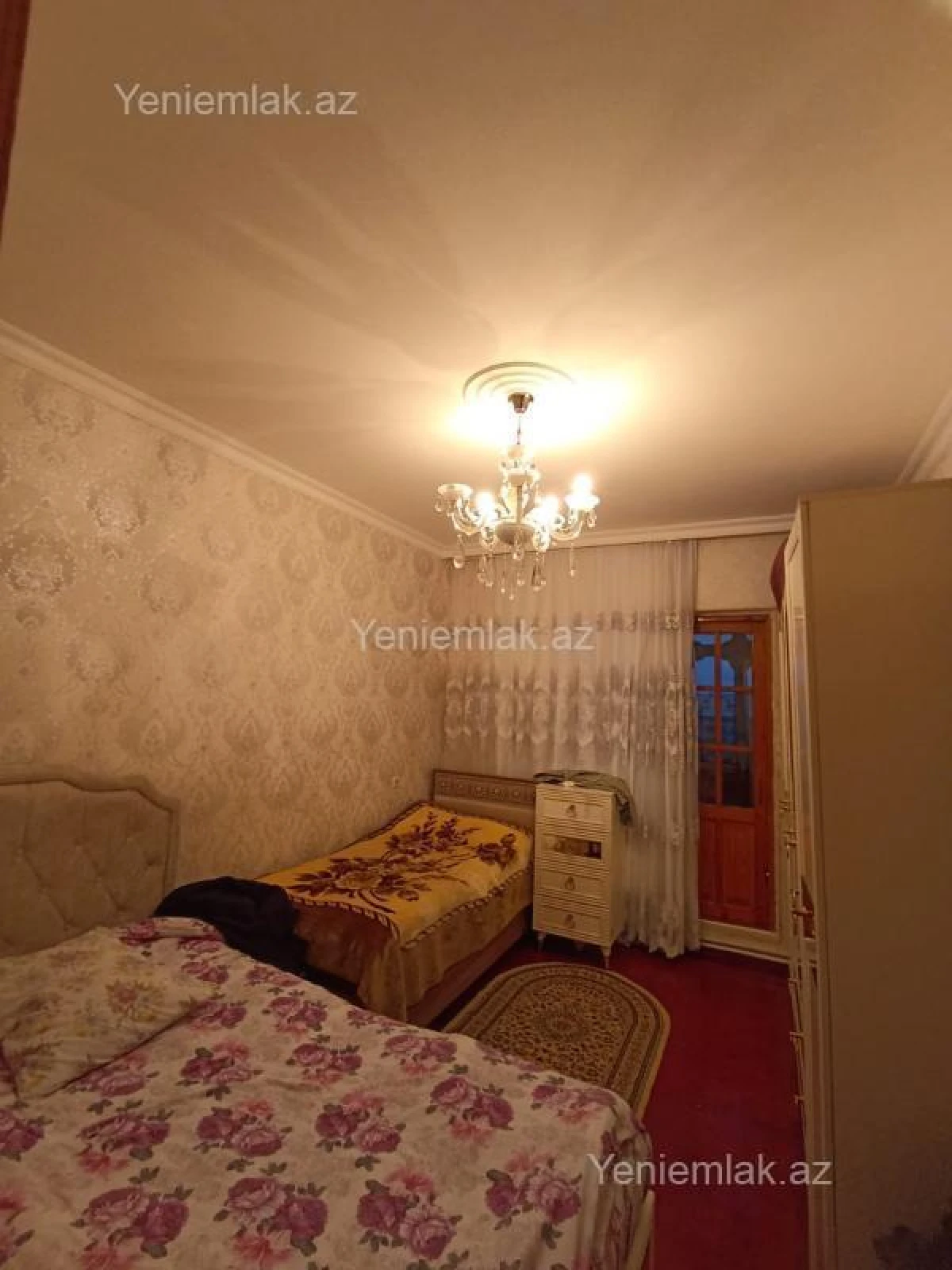 Satılır 3 otaqlı köhnə tikili 80 m²