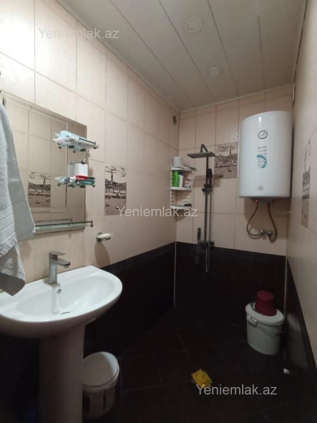 Satılır 3 otaqlı köhnə tikili 80 m²