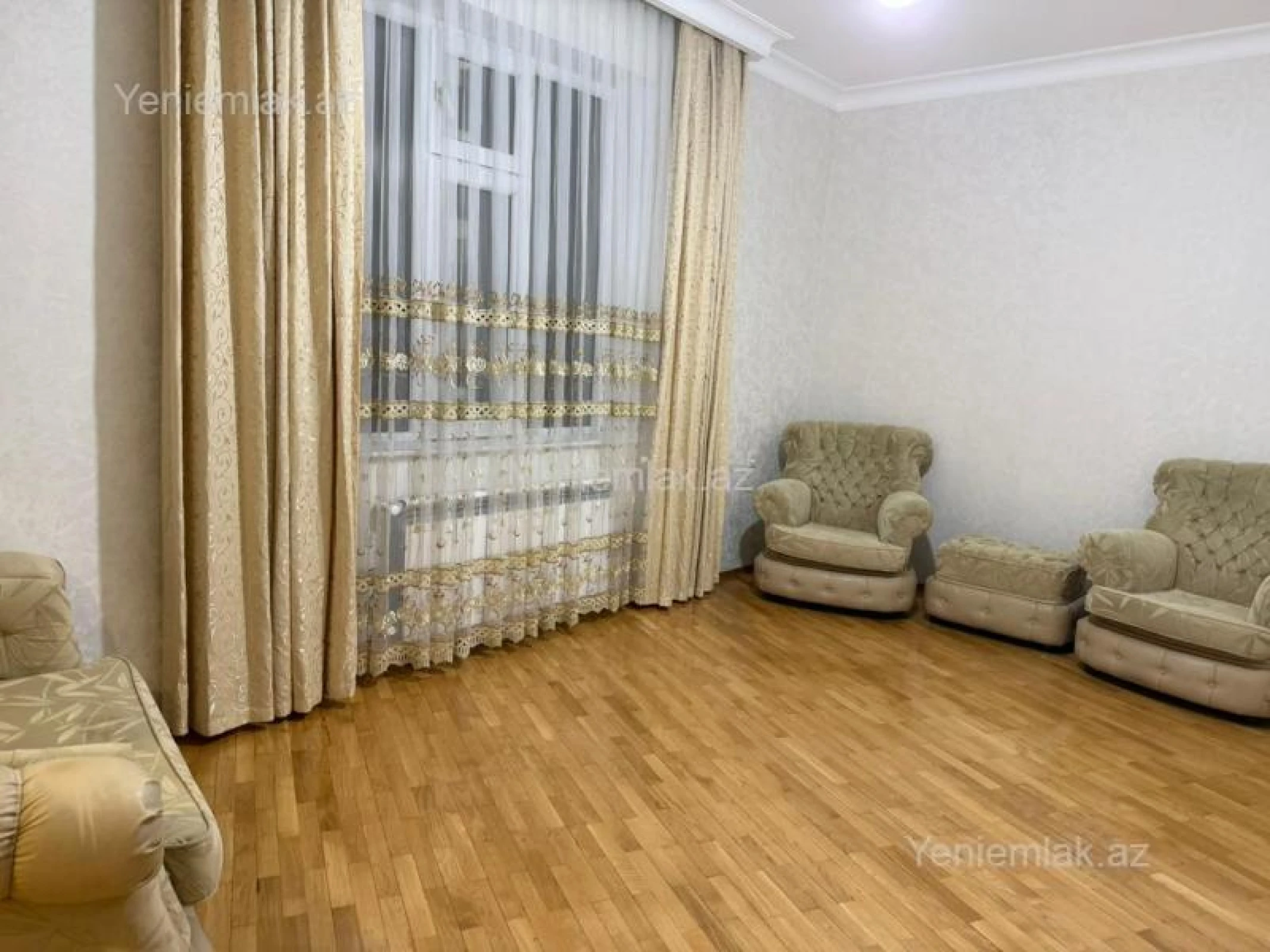 Satılır 2 otaqlı yeni tikili 80 m²