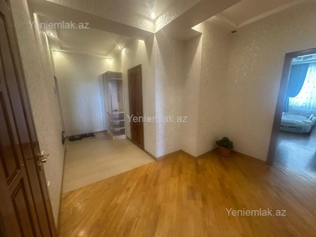 Satılır 4 otaqlı yeni tikili 152 m²