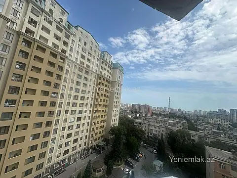 Satılır 4 otaqlı yeni tikili 152 m²