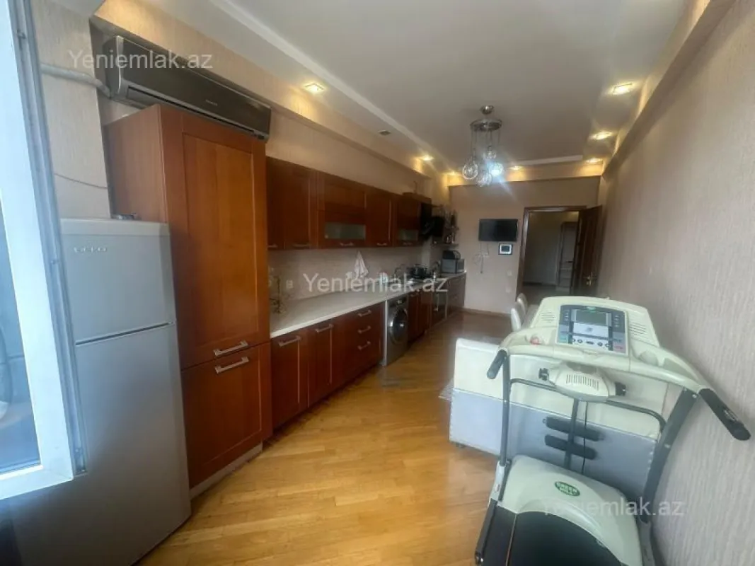 Satılır 4 otaqlı yeni tikili 152 m²