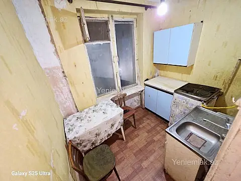 Satılır 1 otaqlı köhnə tikili 35 m²