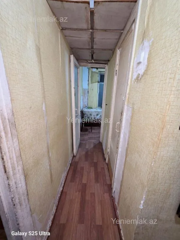 Satılır 1 otaqlı köhnə tikili 35 m²