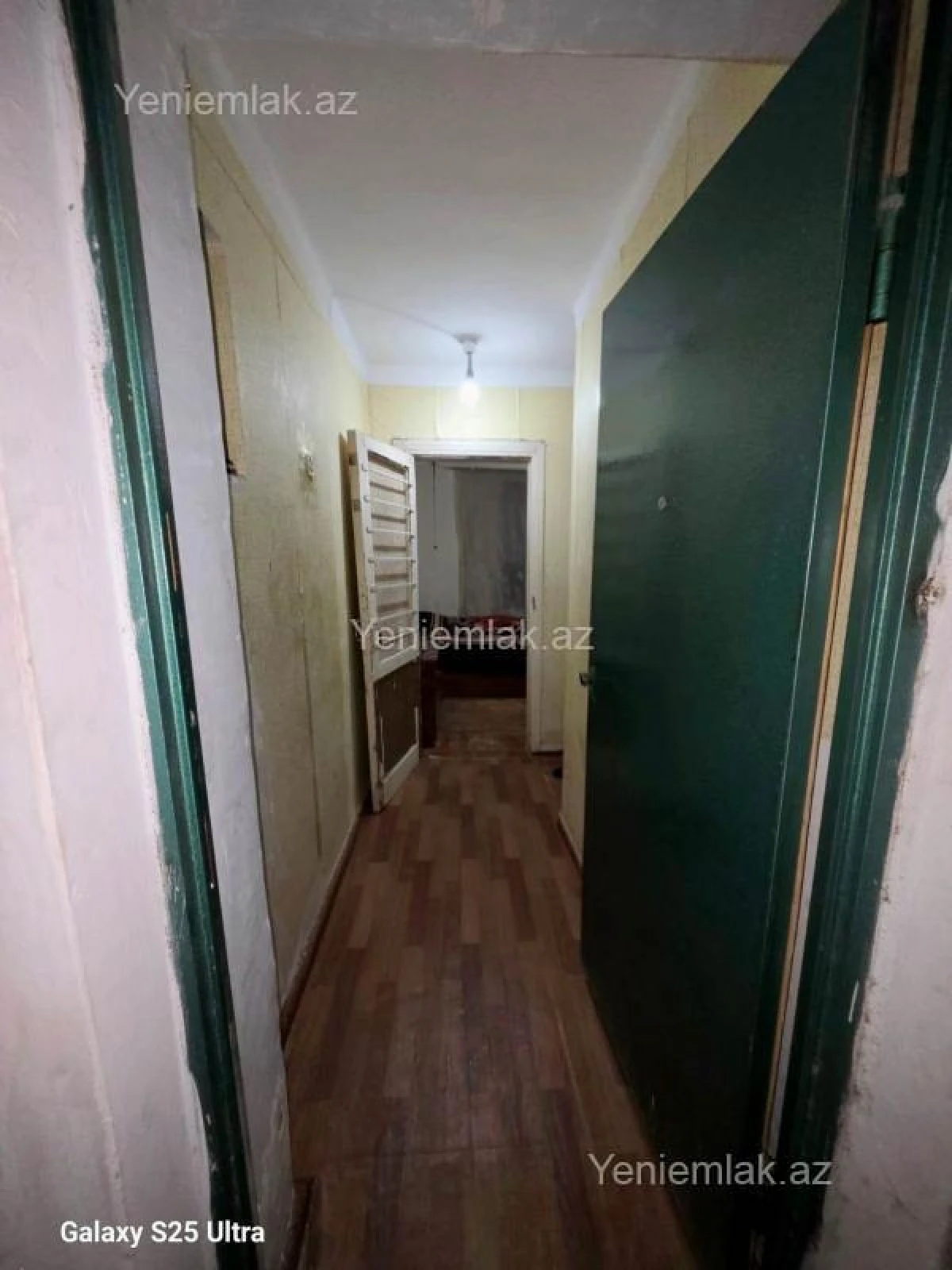 Satılır 1 otaqlı köhnə tikili 35 m²