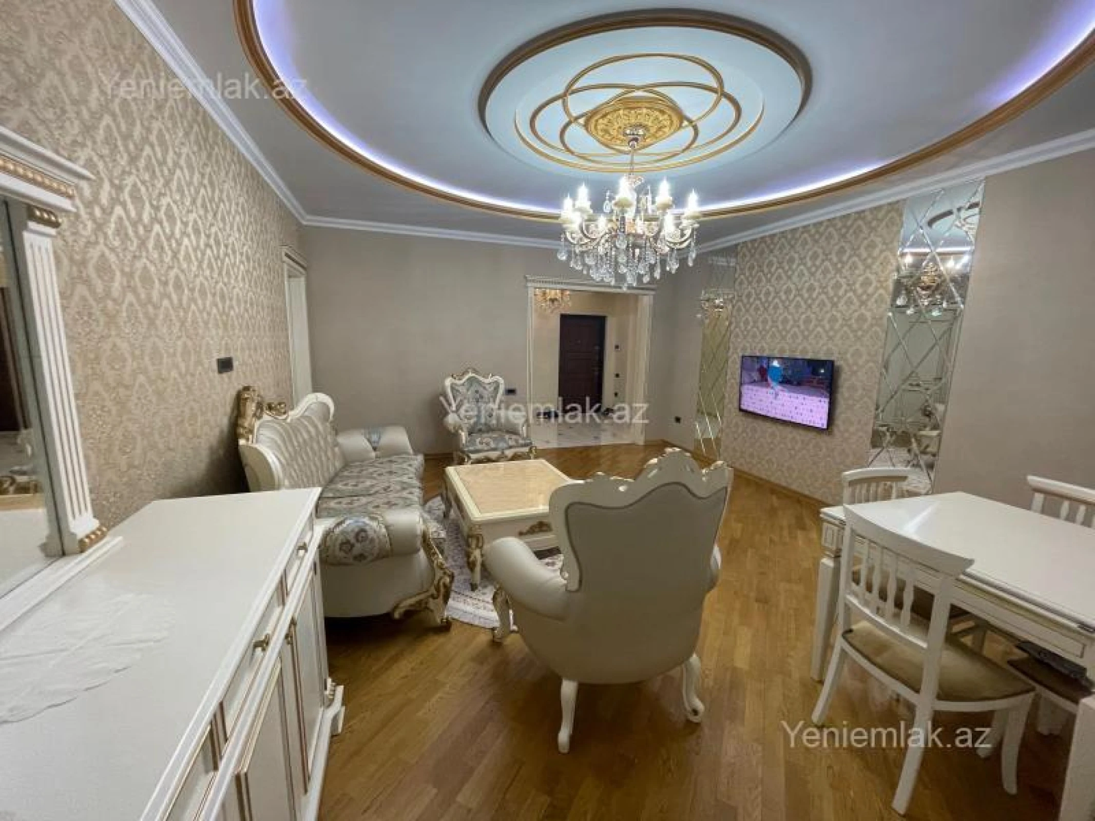 Satılır 3 otaqlı yeni tikili 105 m²