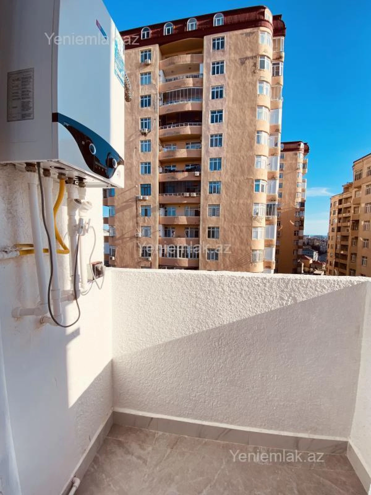 Satılır 2 otaqlı yeni tikili 60 m²