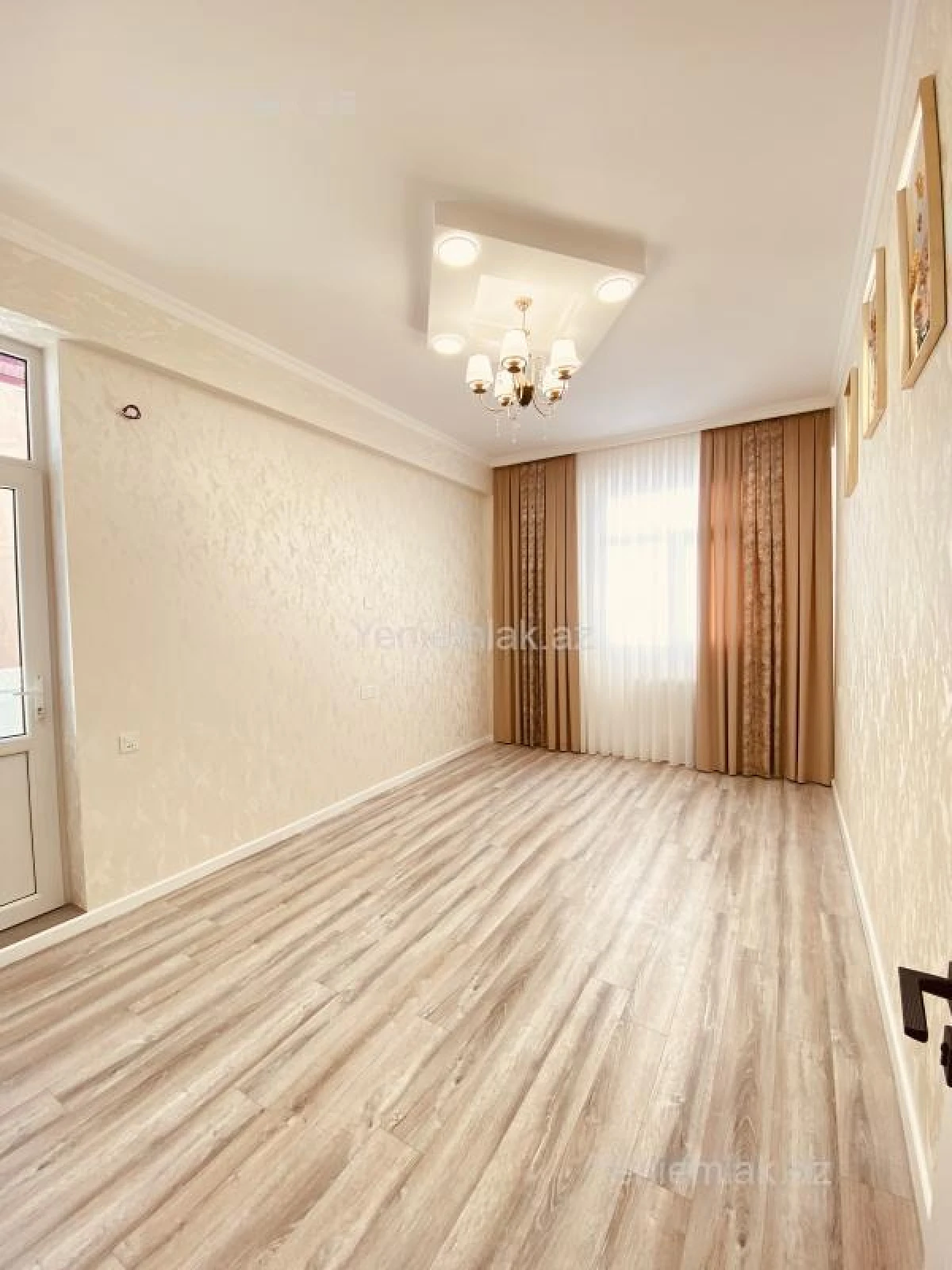 Satılır 2 otaqlı yeni tikili 60 m²