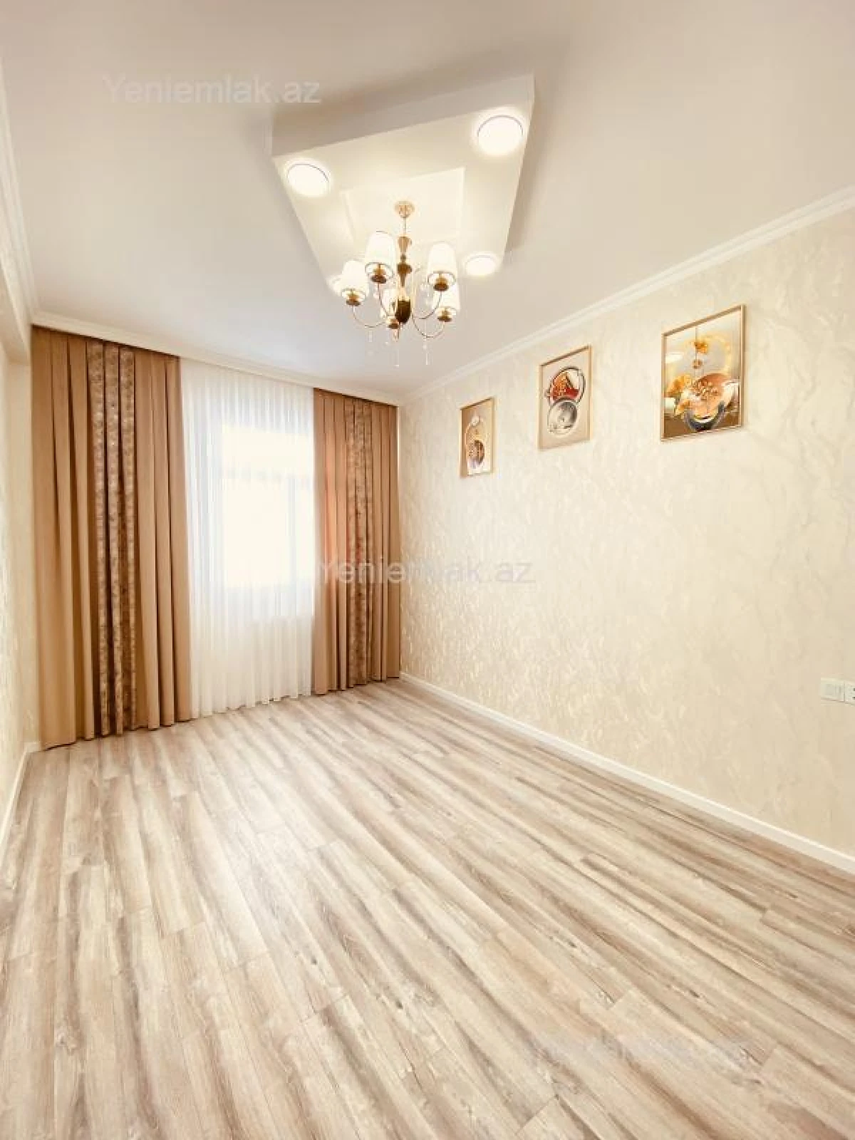 Satılır 2 otaqlı yeni tikili 60 m²