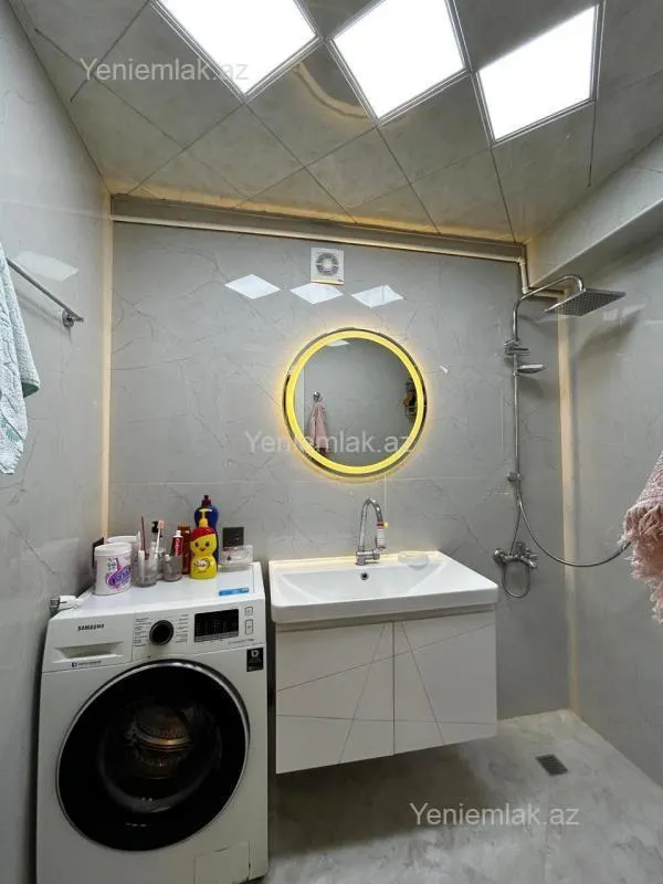 Satılır 3 otaqlı köhnə tikili 75 m²