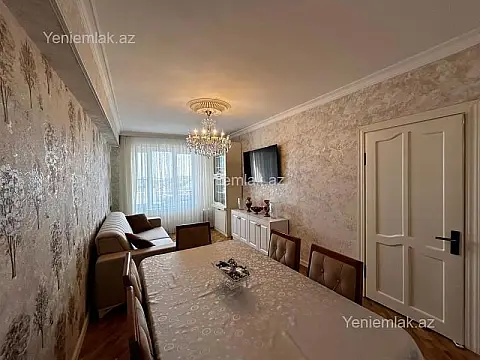 Satılır 3 otaqlı köhnə tikili 75 m²