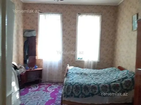 Satılır 4 otaqlı həyət evi 122 m²