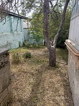 Satılır 4 otaqlı həyət evi 122 m²