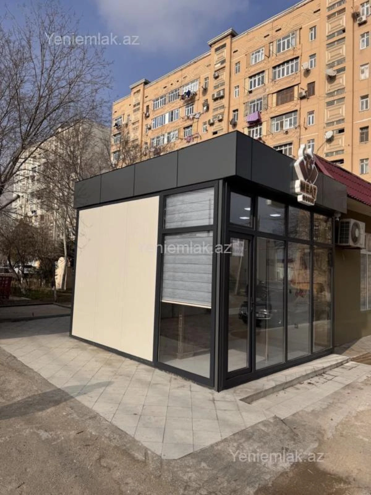 Satılır 1 otaqlı obyekt 38.1 m²