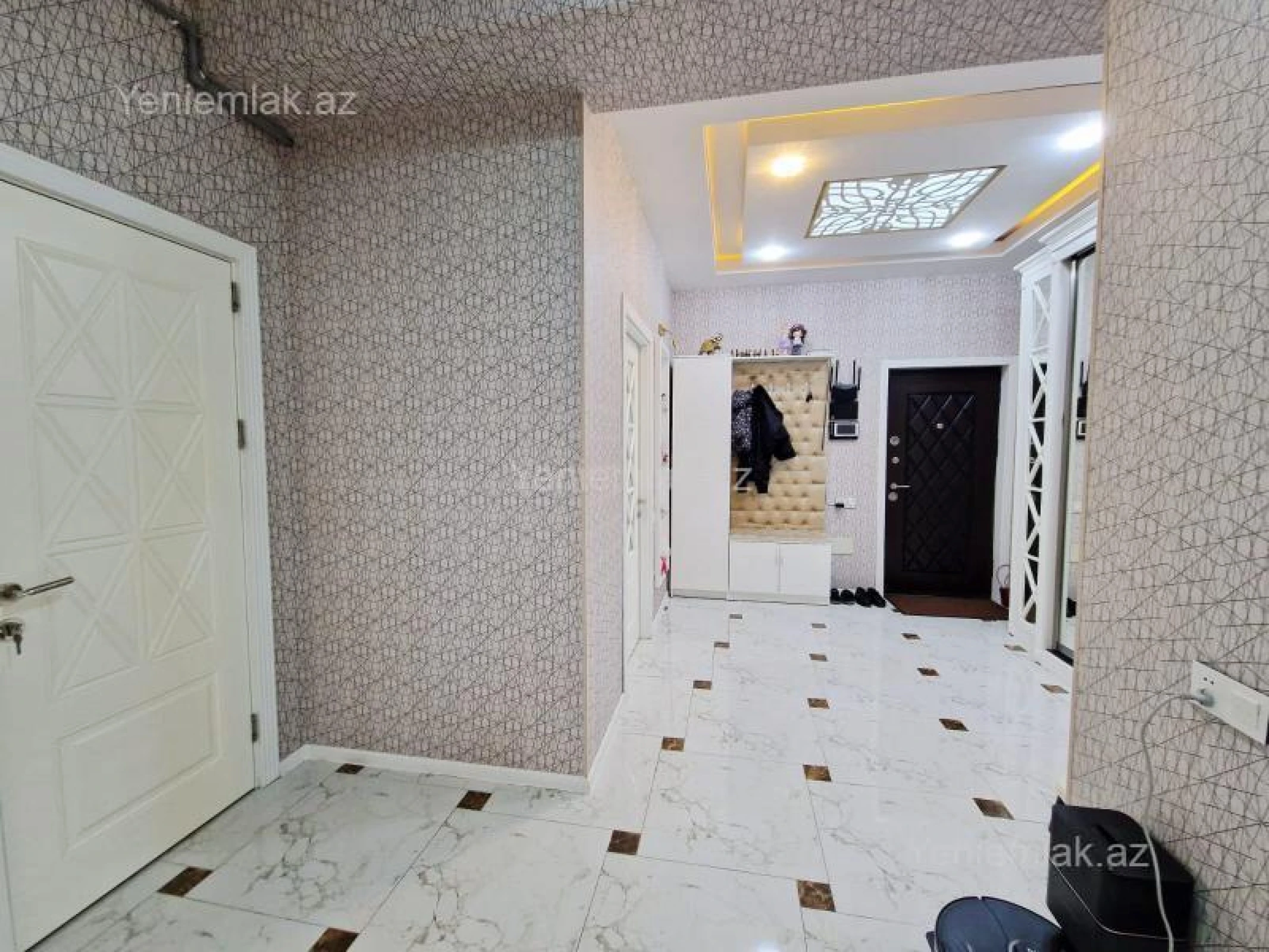 Satılır 2 otaqlı yeni tikili 71 m²