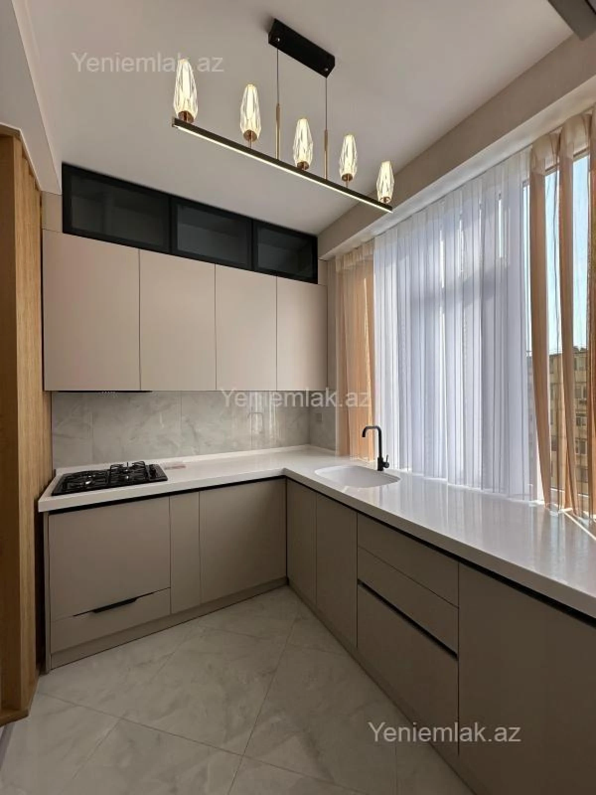 Satılır 3 otaqlı yeni tikili 68 m²