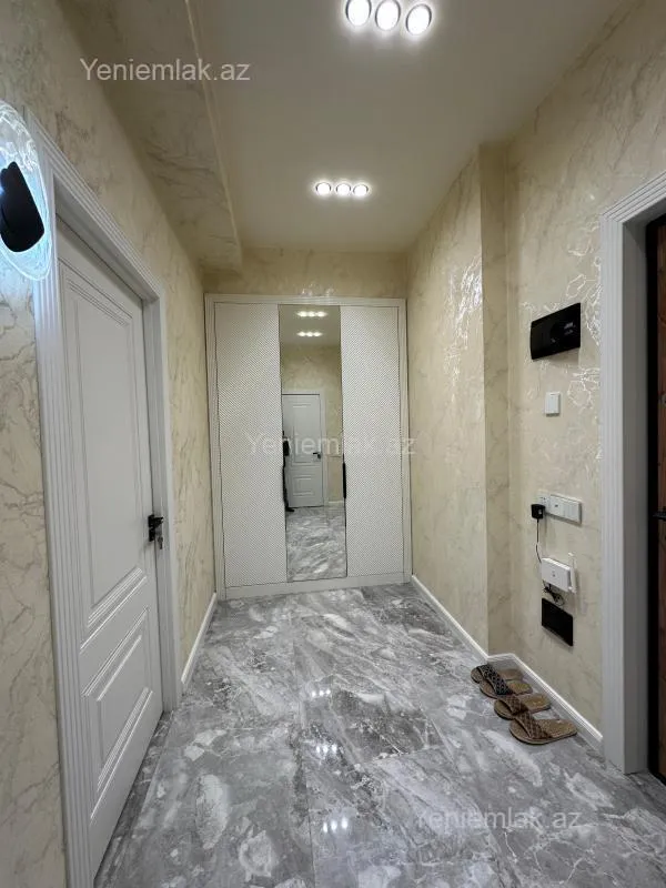 Satılır 2 otaqlı yeni tikili 55 m²