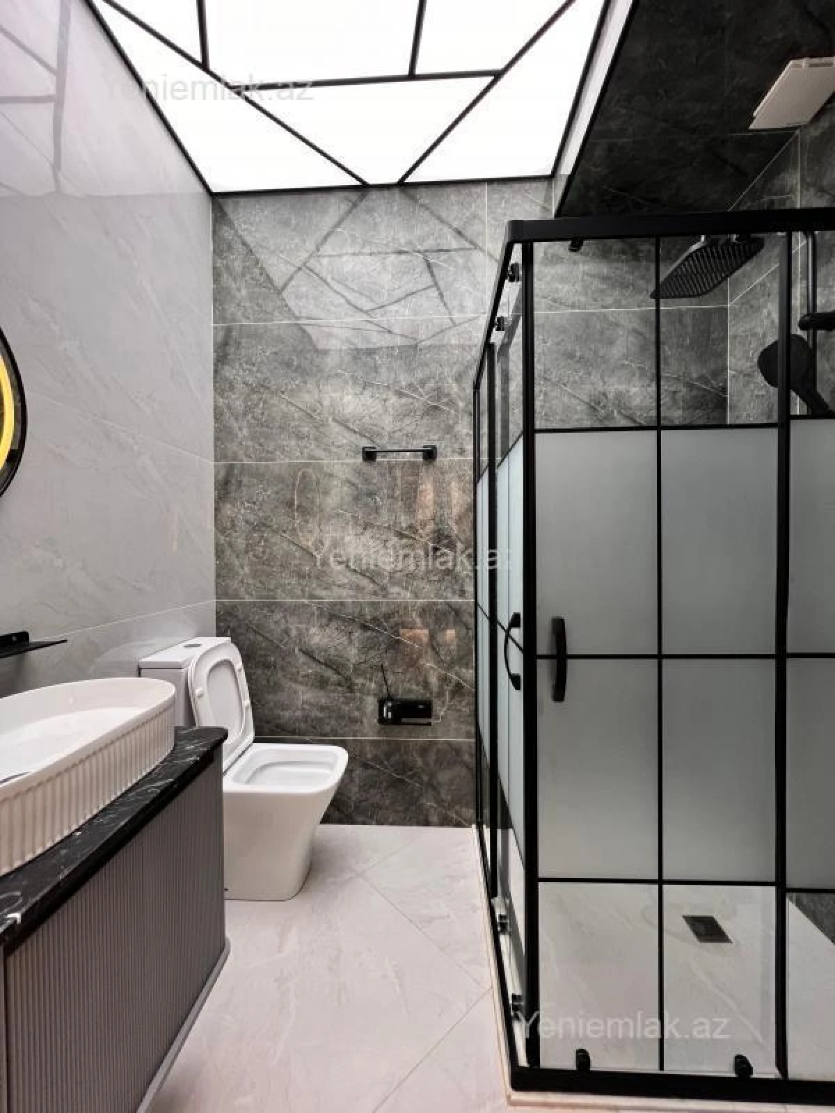 Satılır 2 otaqlı yeni tikili 55 m²