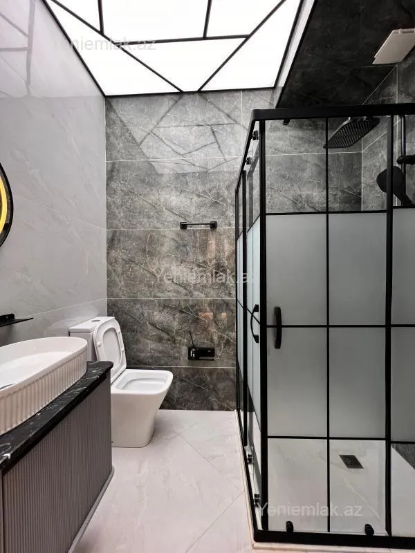 Satılır 2 otaqlı yeni tikili 55 m²