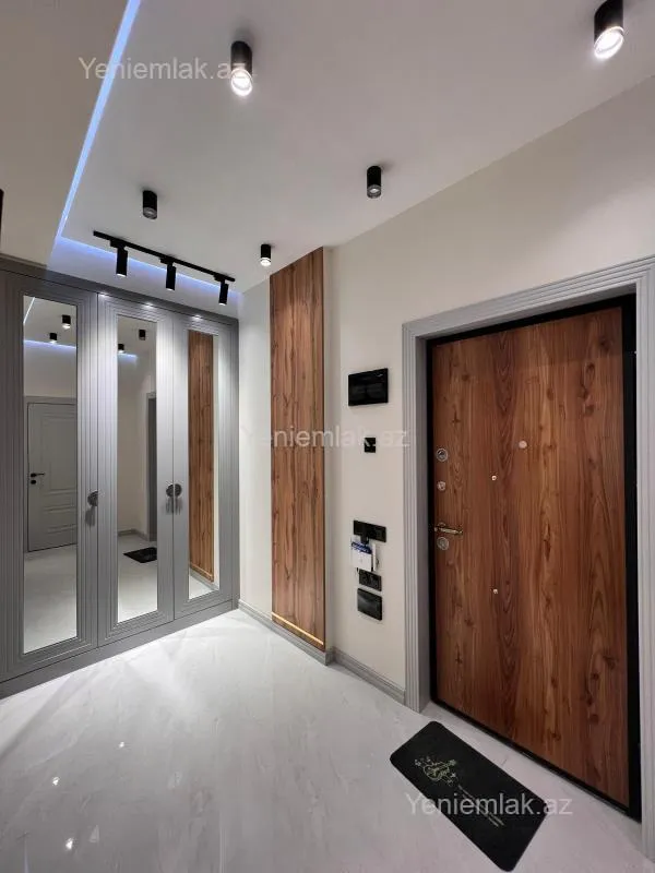 Satılır 2 otaqlı yeni tikili 55 m²