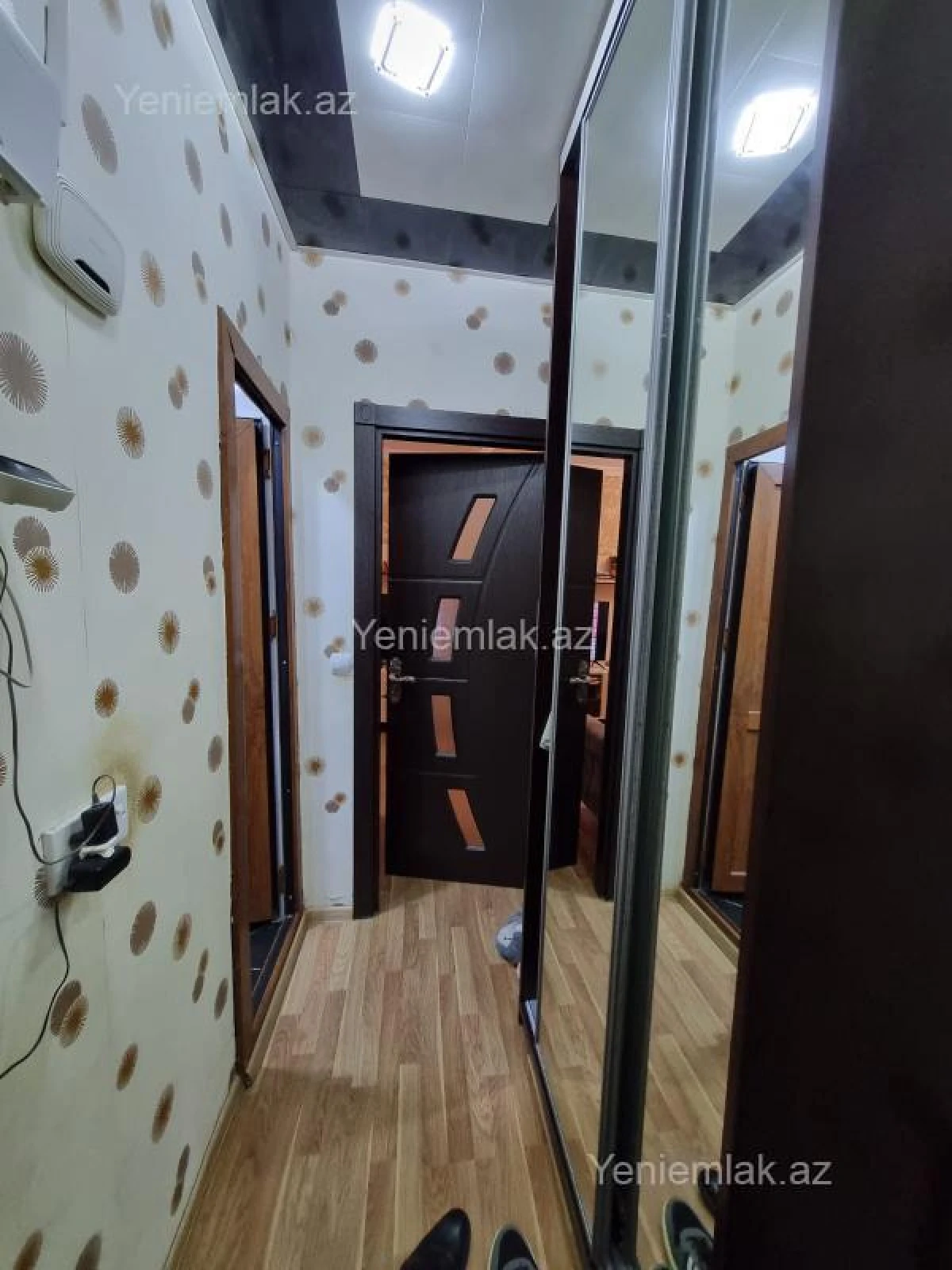 Satılır 2 otaqlı köhnə tikili 50 m²