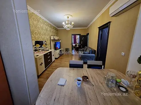 Satılır 2 otaqlı köhnə tikili 50 m²