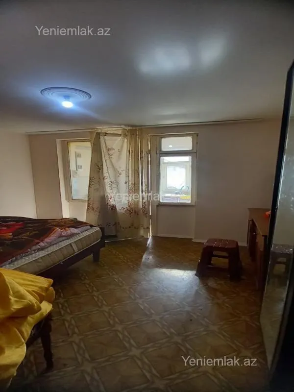Satılır 2 otaqlı köhnə tikili 48 m²