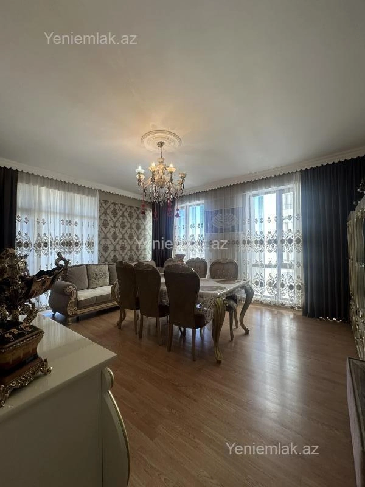 Satılır 3 otaqlı yeni tikili 100 m²