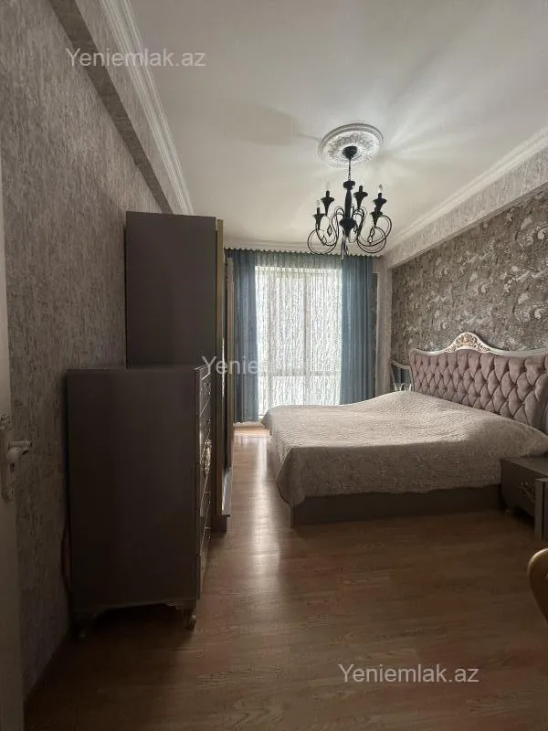 Satılır 3 otaqlı yeni tikili 100 m²