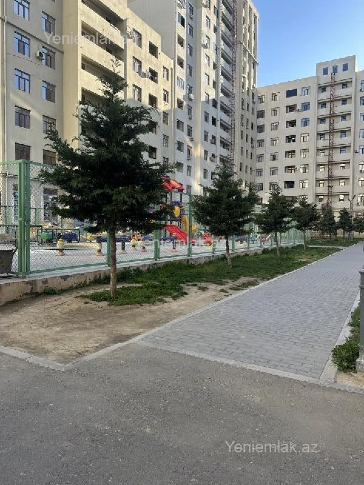 Satılır 3 otaqlı yeni tikili 100 m²