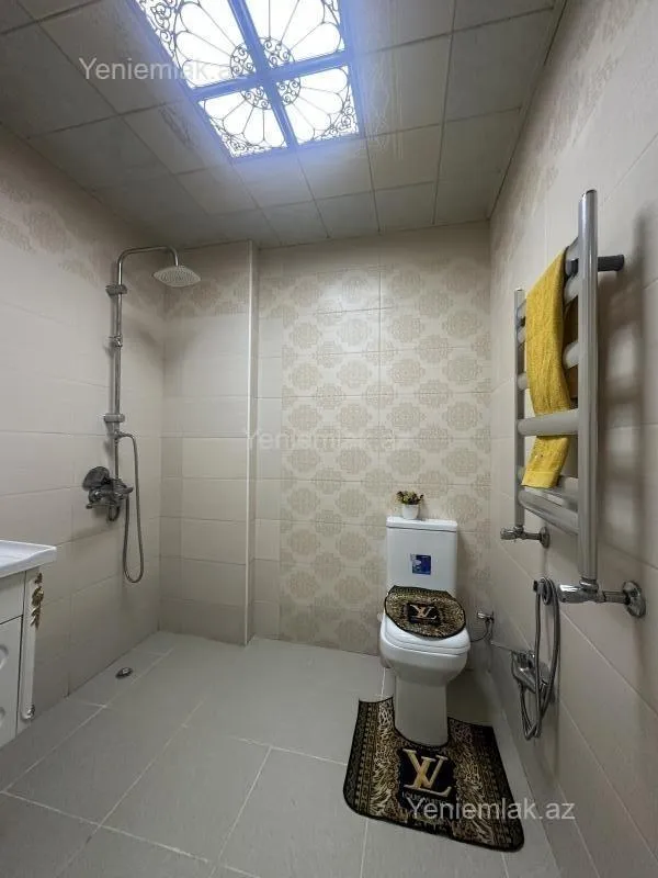 Satılır 3 otaqlı yeni tikili 100 m²