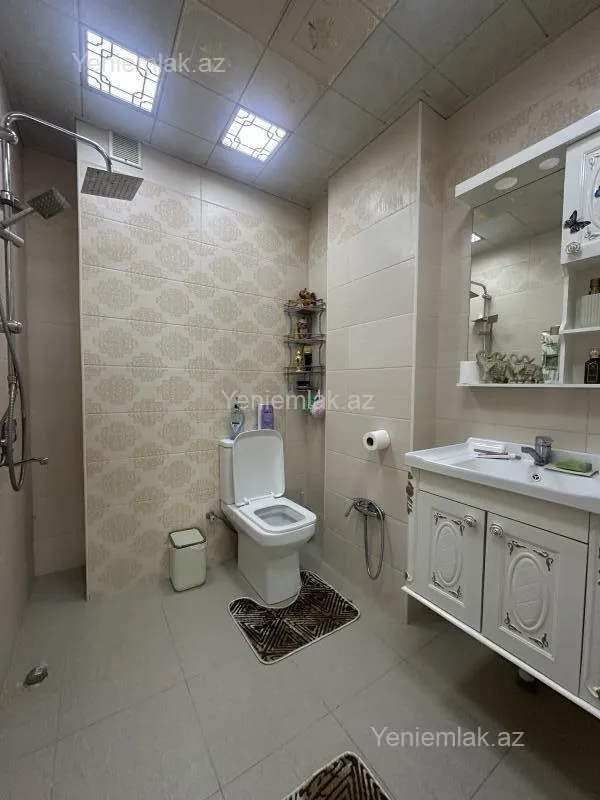 Satılır 3 otaqlı yeni tikili 100 m²