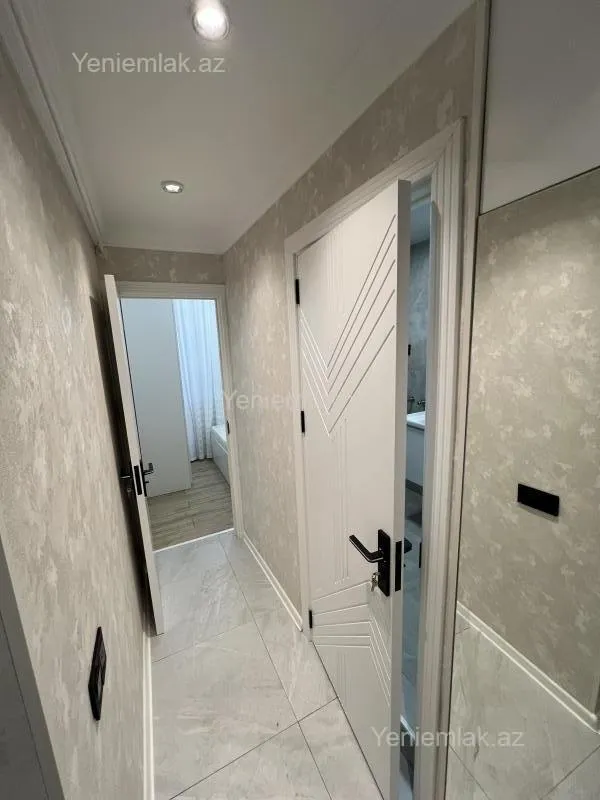 Satılır 2 otaqlı köhnə tikili 40 m²