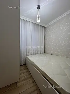 Satılır 2 otaqlı köhnə tikili 40 m²