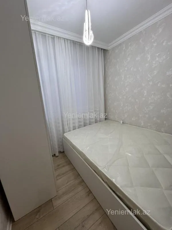 Satılır 2 otaqlı köhnə tikili 40 m²